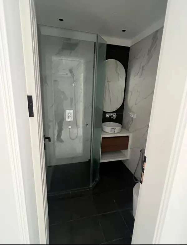 image شمال میرداماد/148 متر /کلید نخورده/فول 1