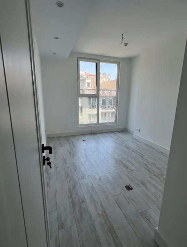 image شمال میرداماد/148 متر /کلید نخورده/فول 0